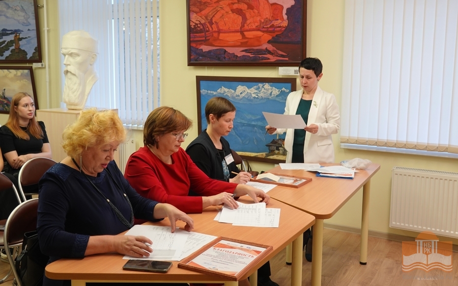 Sungurovin päivät: laajennetaan näköpiirejä – VIII lausuntakilpailun raadin jäseniä