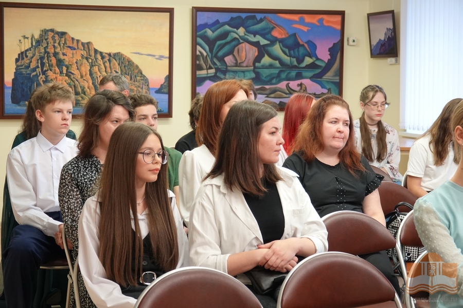 Sungurovin päivät: laajennetaan näköpiirejä – VIII lausuntakilpailun osallistujia